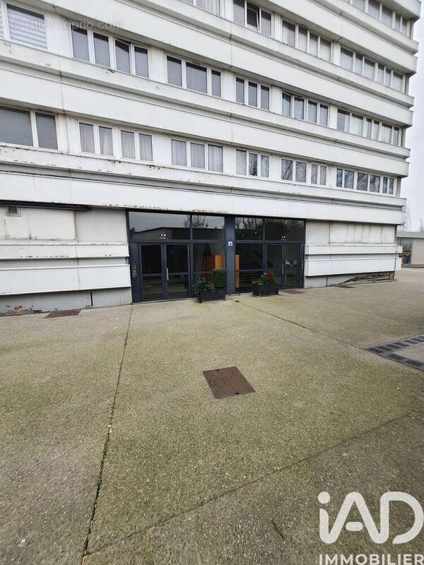 Photo 3 - Appartement à MONS-EN-BAROEUL