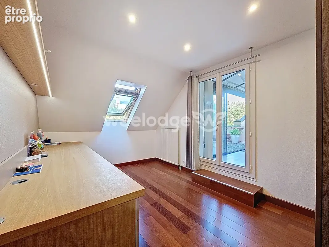 Appartement 5 pièces 90 m² à vendre à Eragny (95610) - photo 8