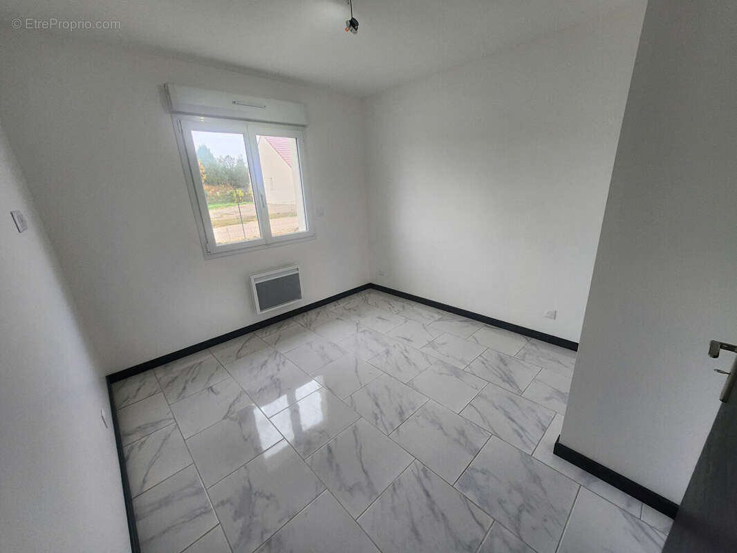 Maison à GY-EN-SOLOGNE