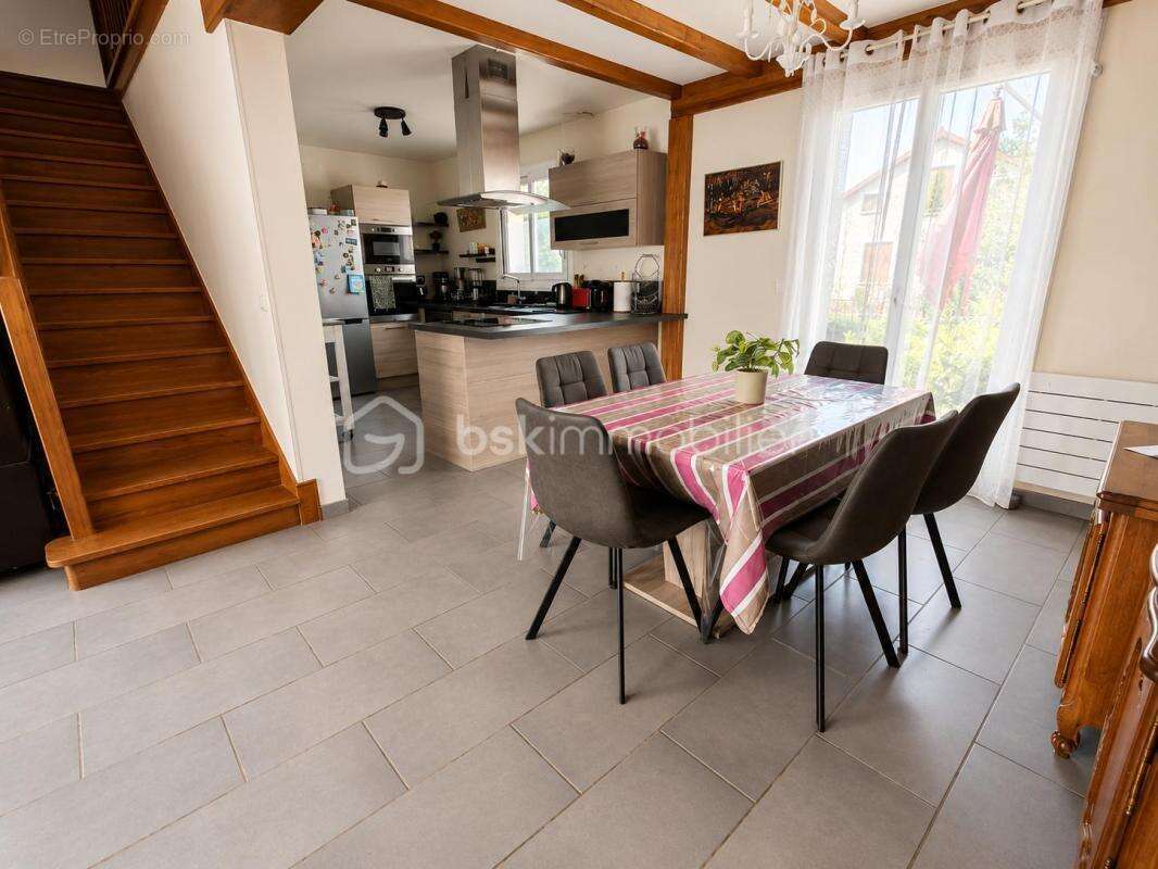 Maison à BREUILLET