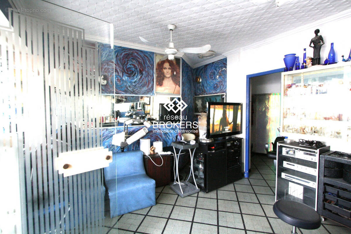 Commerce à MARSEILLE-5E