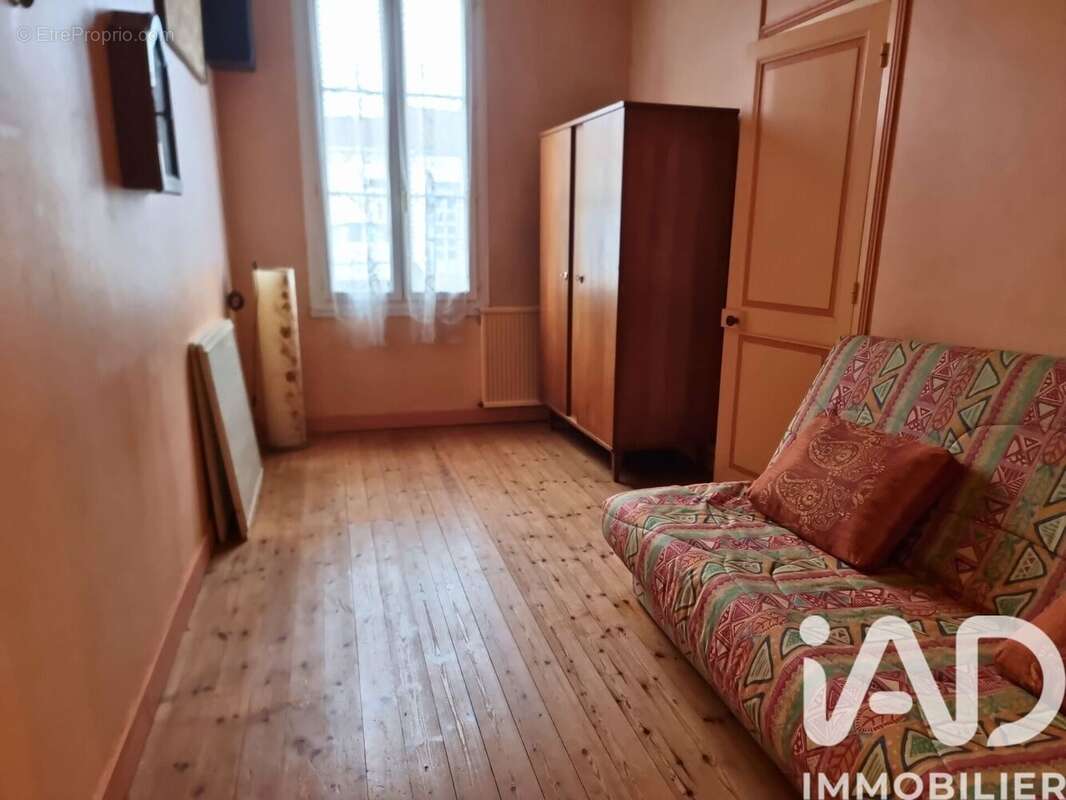 Maison 80 m² à Rochefort  - photo 5