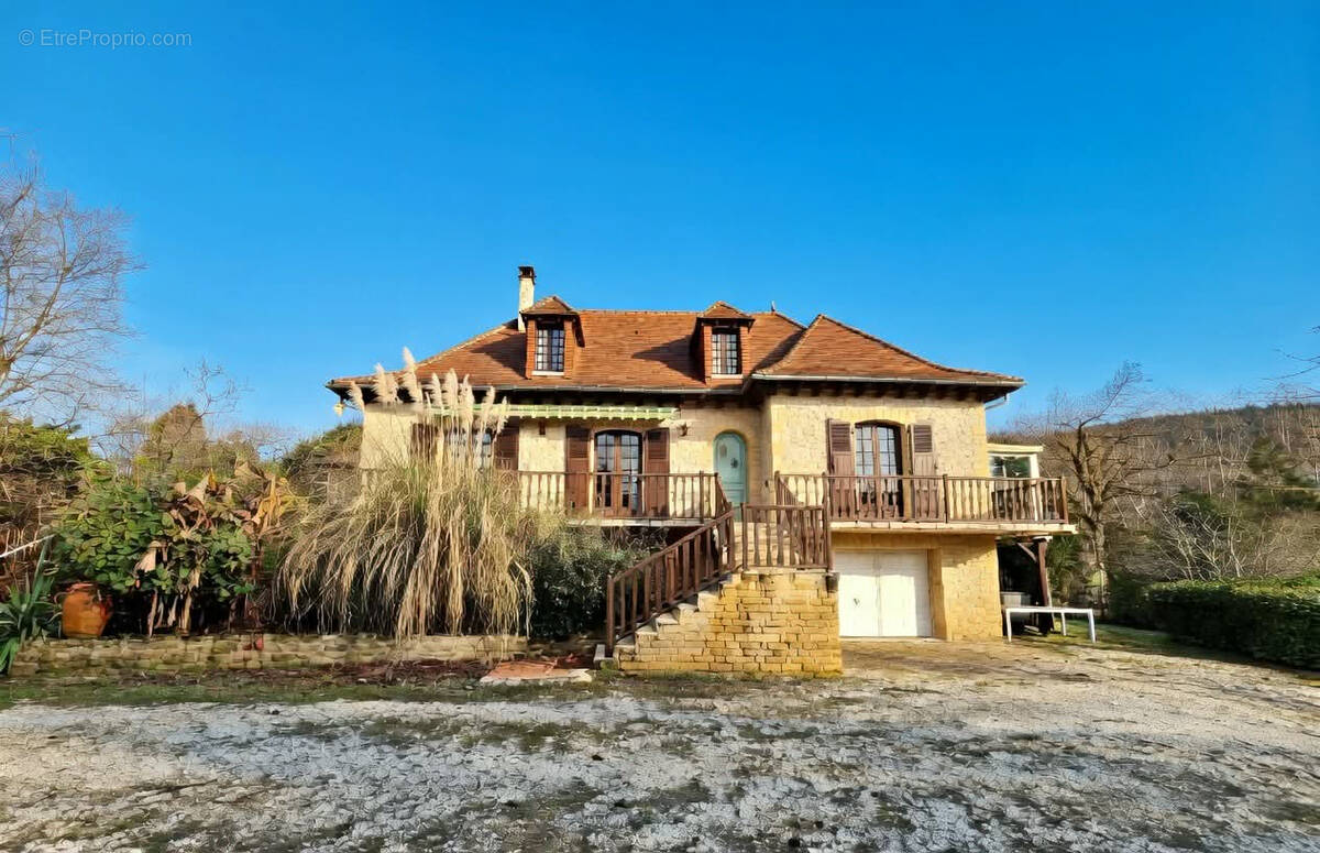 Maison à MALEMORT-SUR-CORREZE