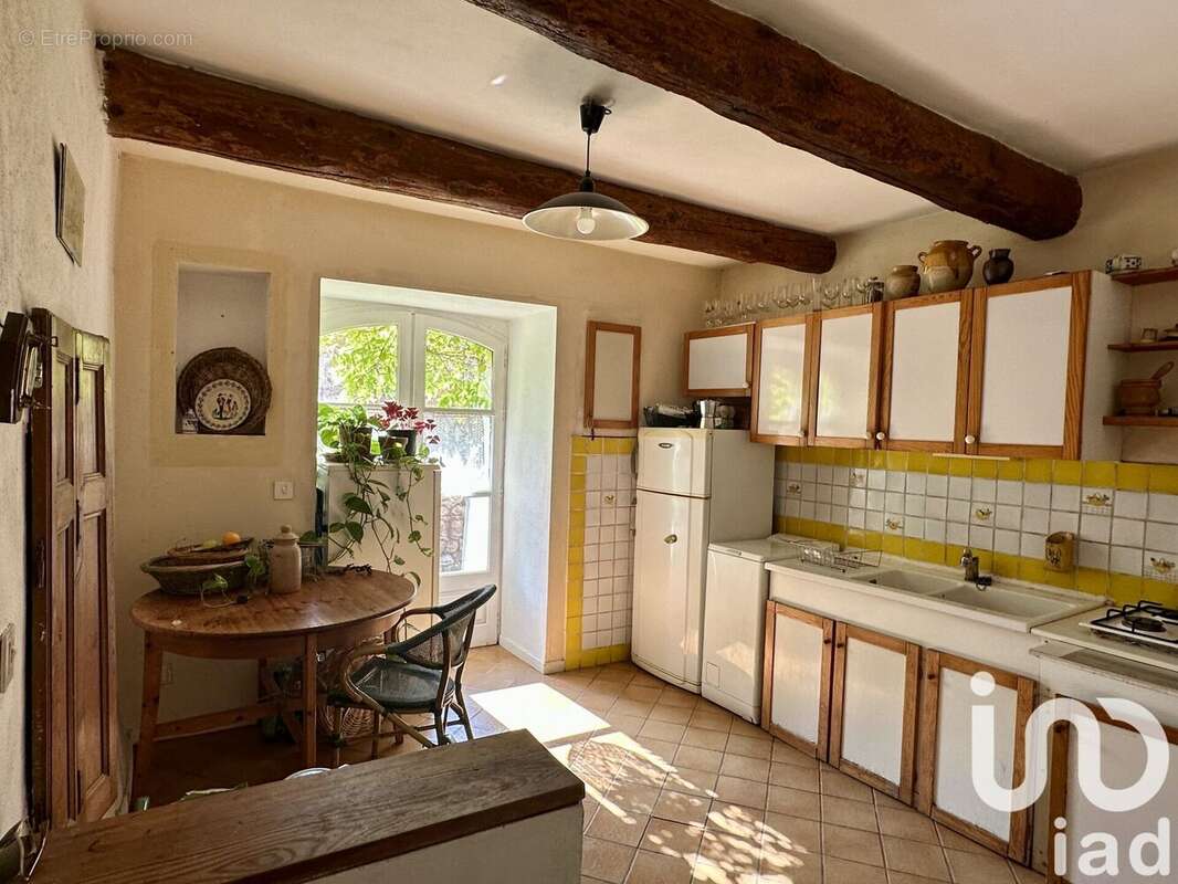 Photo 6 - Maison à SAINT-SATURNIN-DE-LUCIAN