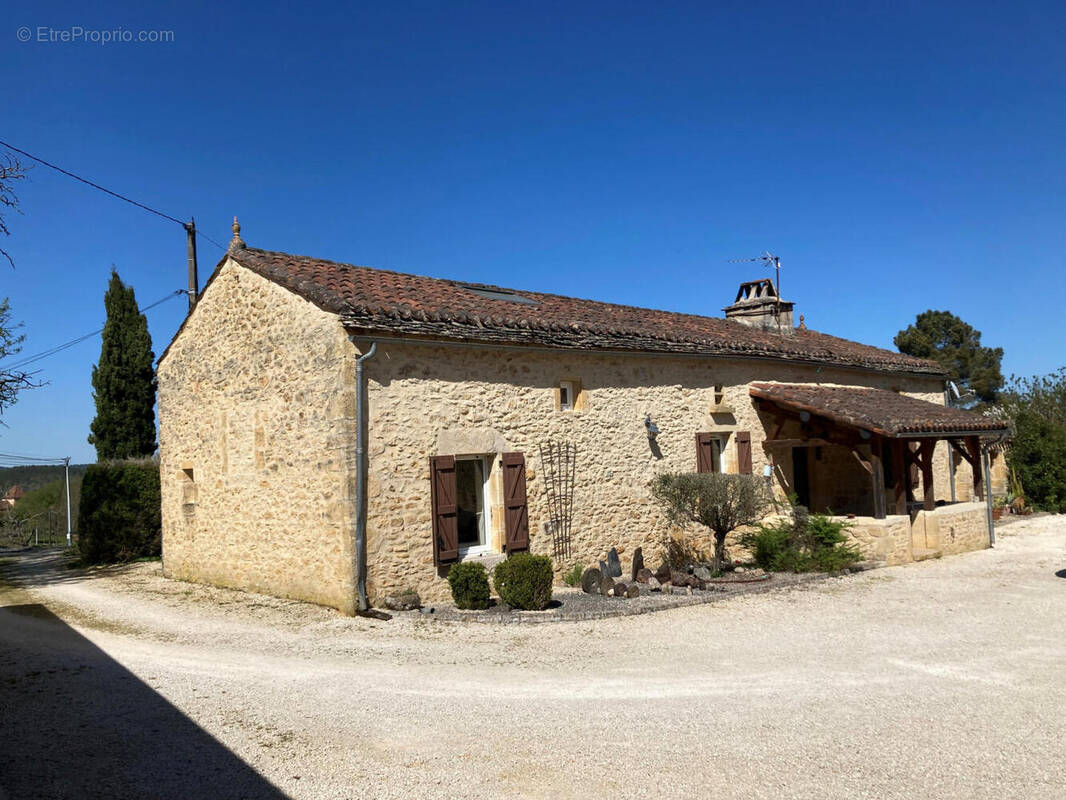 gite - Maison à PRAYSSAC