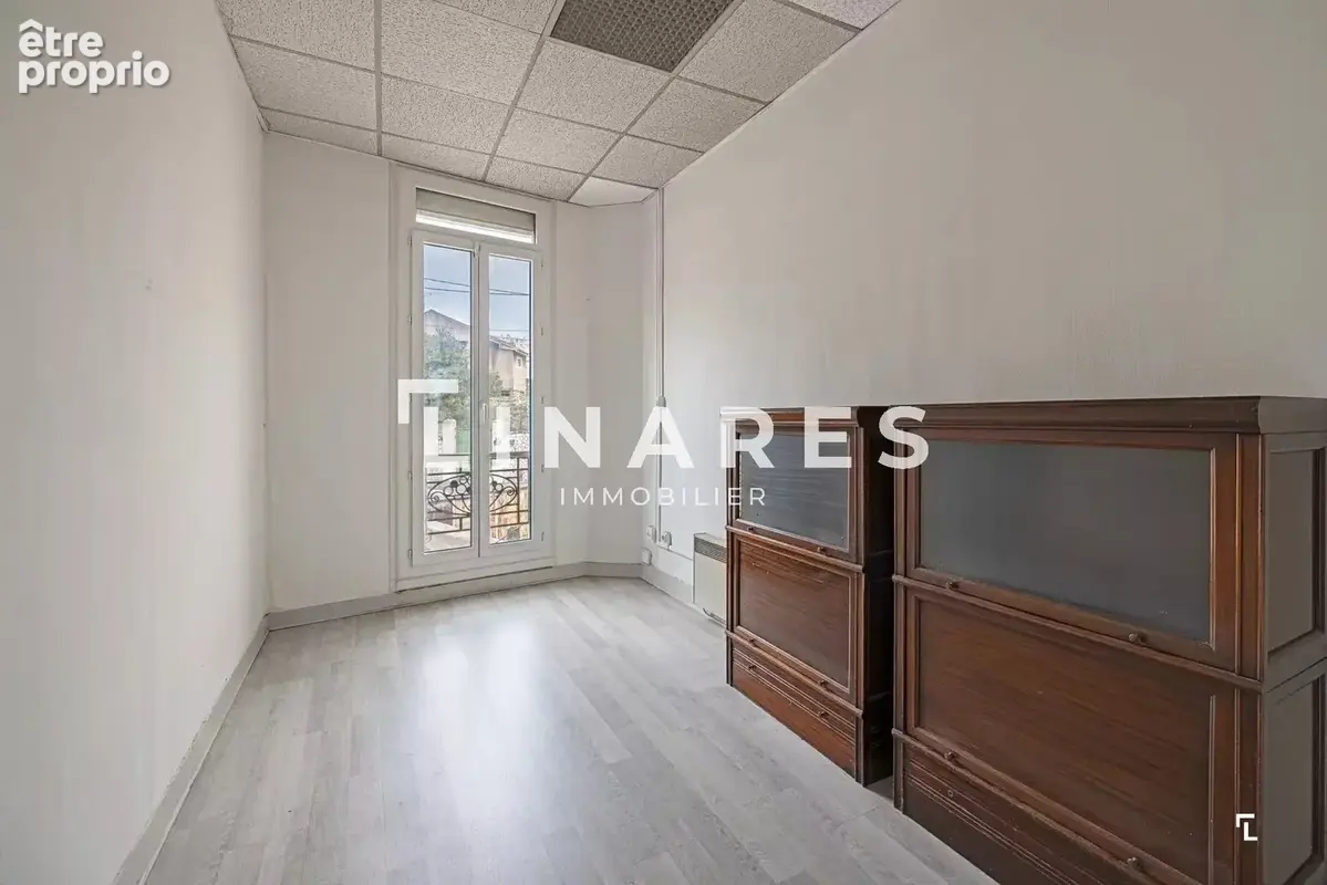 LE MARTHE - Immeuble de bureaux de 200m² - 13014 Saint-Barthelemy - photo 7