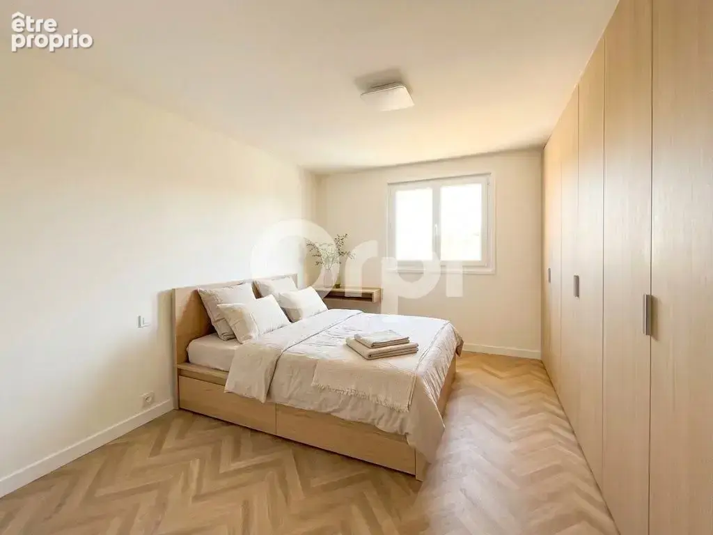 Boulogne sur Mer - À VENDRE Belle maison semi-mitoyenne de 80m2 avec terrasse et garage - photo 8
