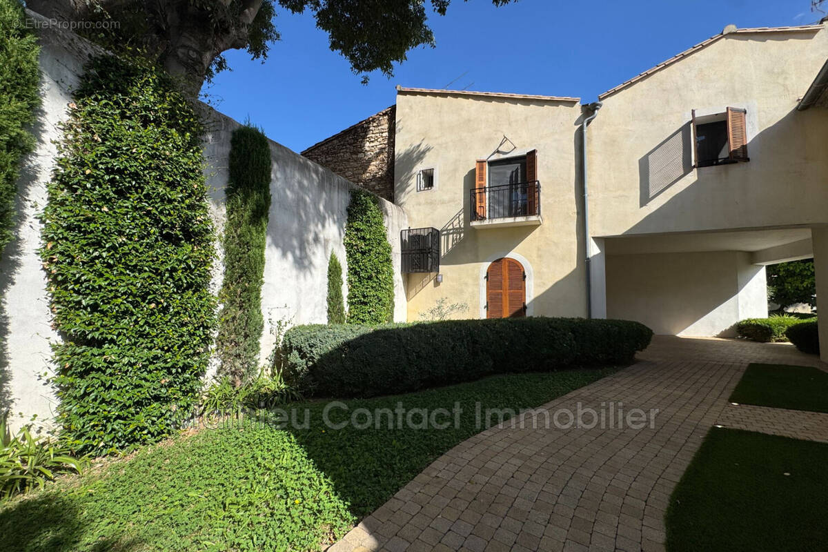 Appartement à NIMES