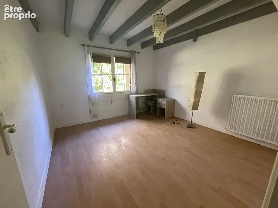 Pouillé - Maison Poitevine 6 pièce(s) 189 m2 - photo 11