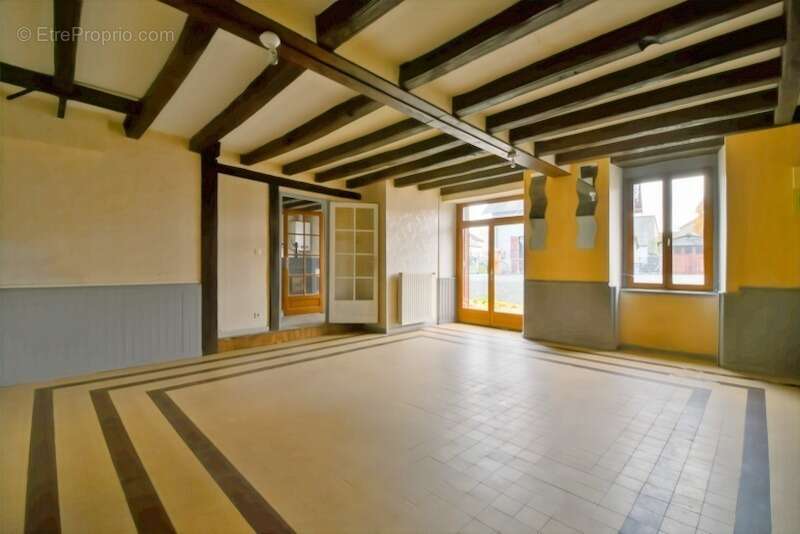 Appartement à HURIEL