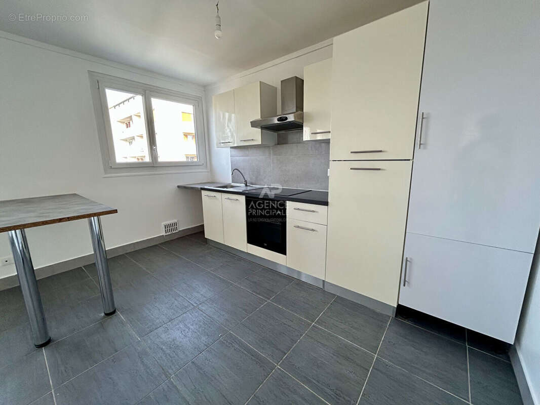 Appartement à POISSY