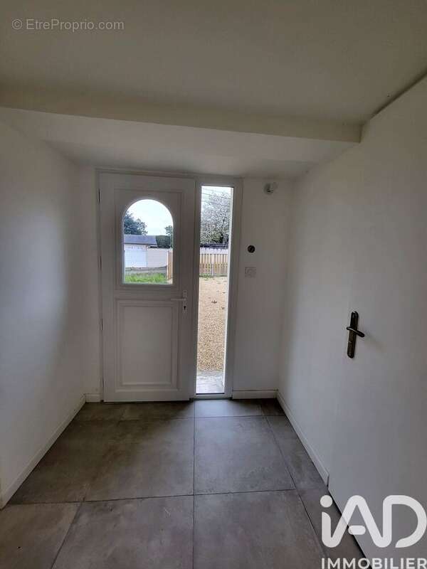 Maison 95 m² à Chatellerault  - photo 6