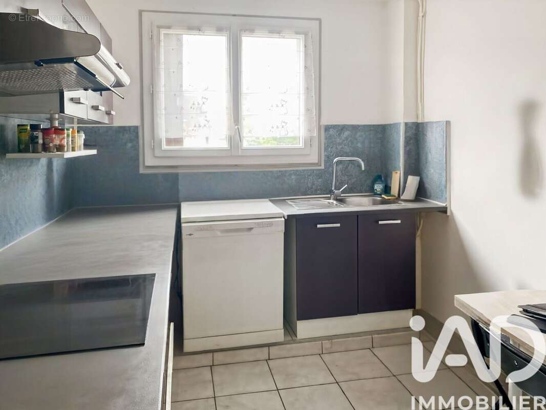 Photo 3 - Appartement à BRIE-COMTE-ROBERT