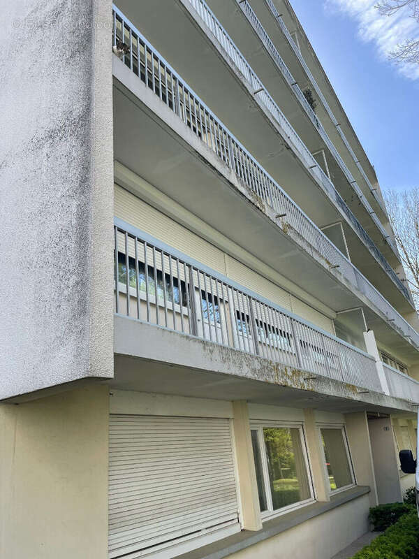 Appartement à SAINT-JEAN-DE-BRAYE