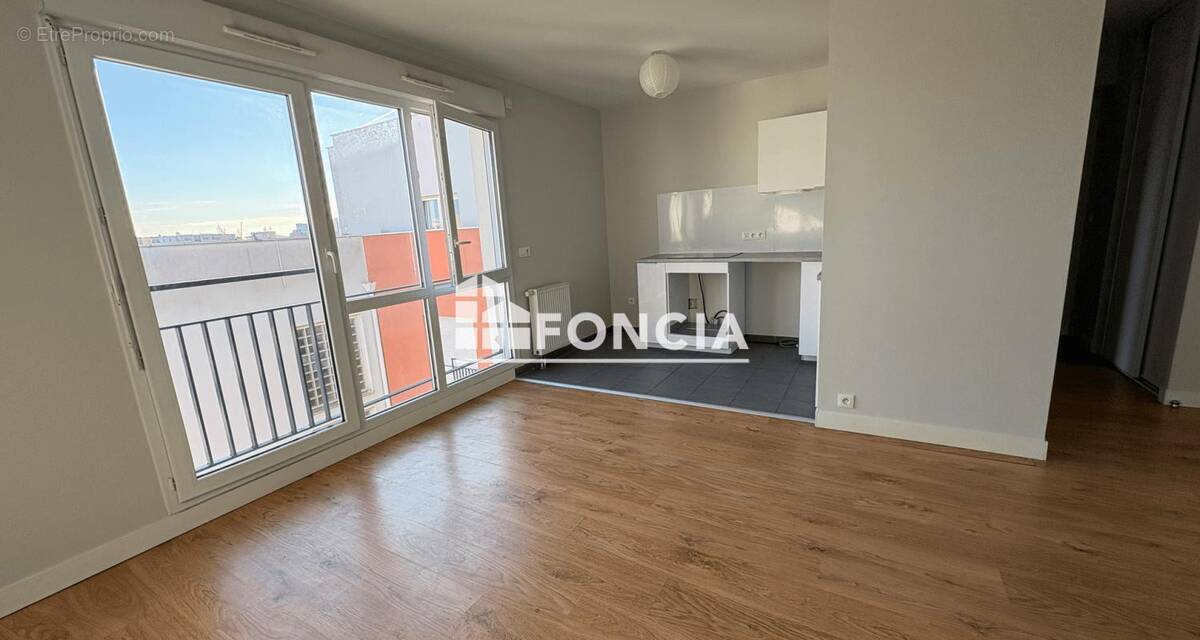 Appartement à SAINT-DENIS