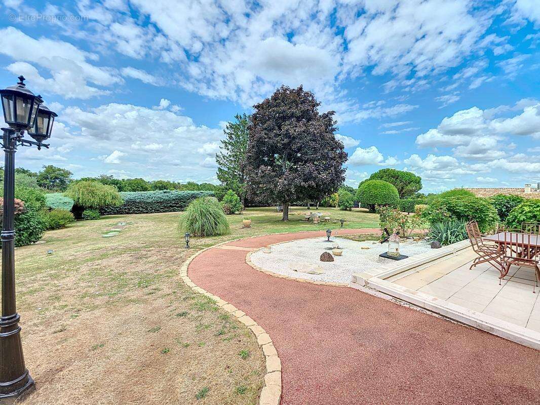 Maison à VILLETTE-DE-VIENNE