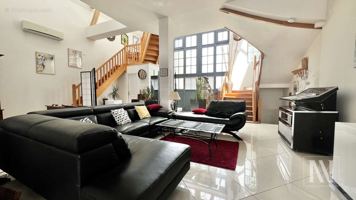 Autre à SAINTE-SAVINE