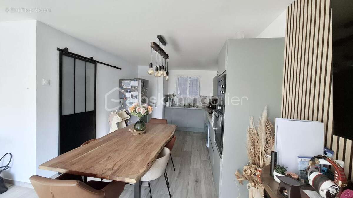 Maison à ANGERVILLE