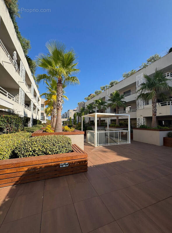 Appartement à FREJUS