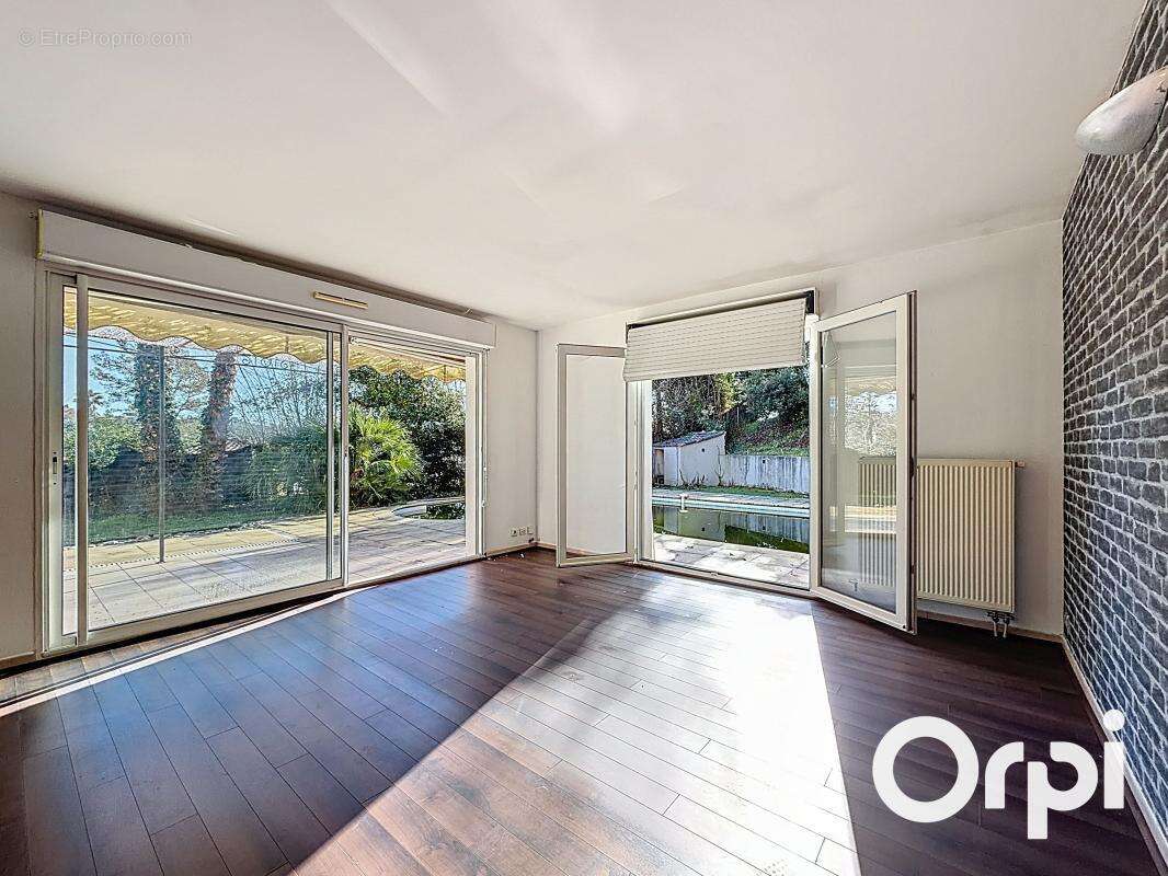 Maison à LA COLLE-SUR-LOUP