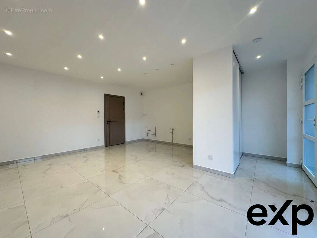 Appartement à GRESY-SUR-AIX