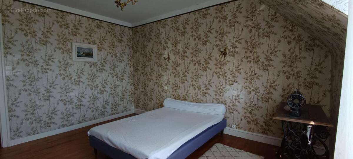 Maison à PLOUGUERNEAU