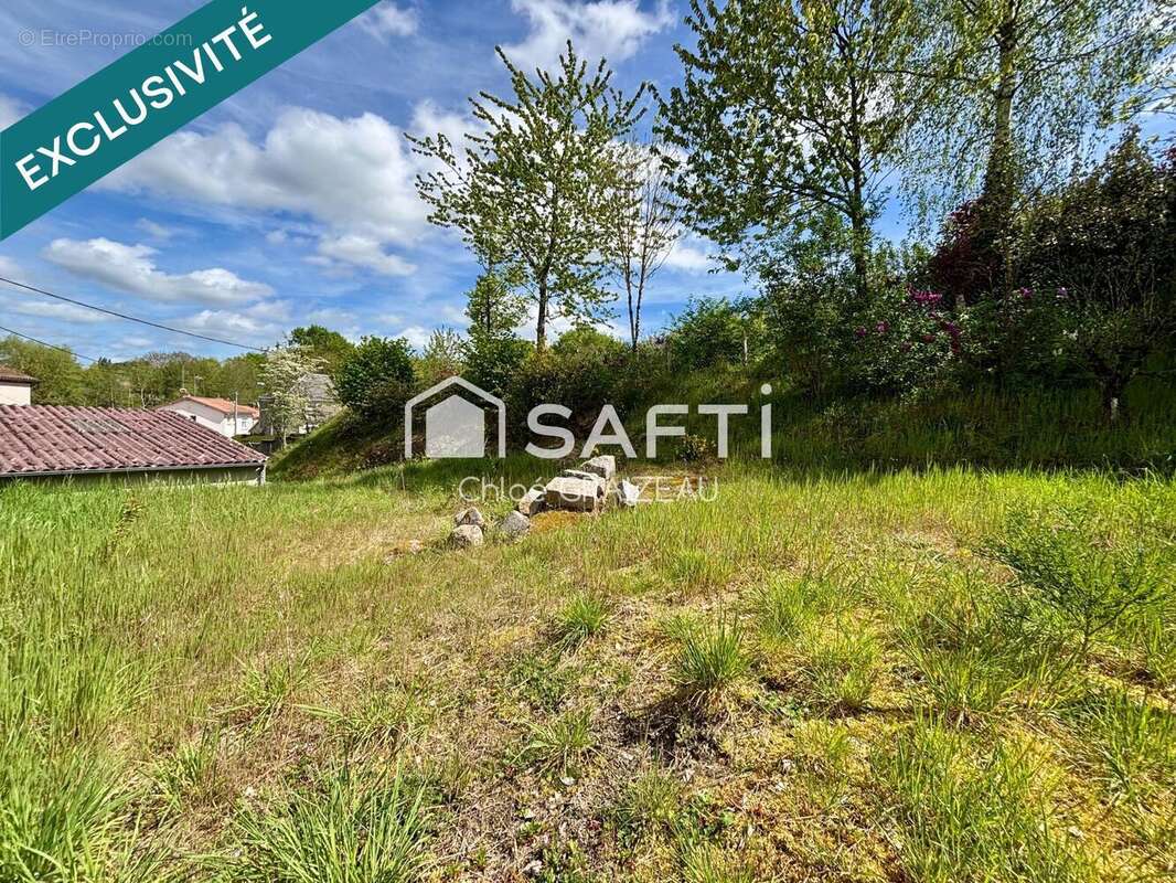 Photo 3 - Terrain à BRESSUIRE