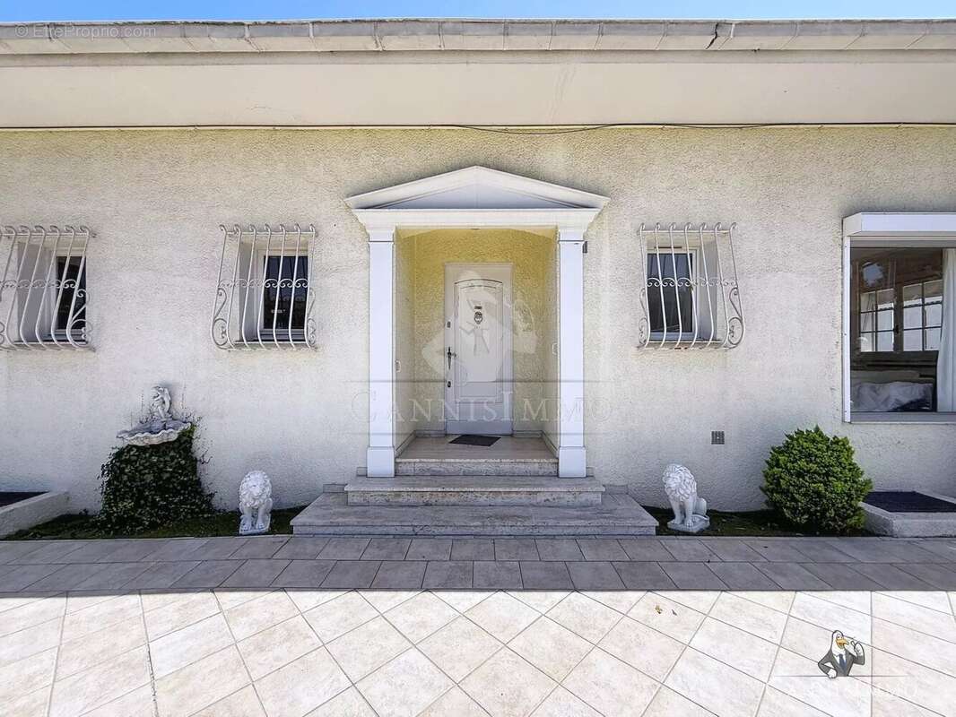 Maison à CANNES