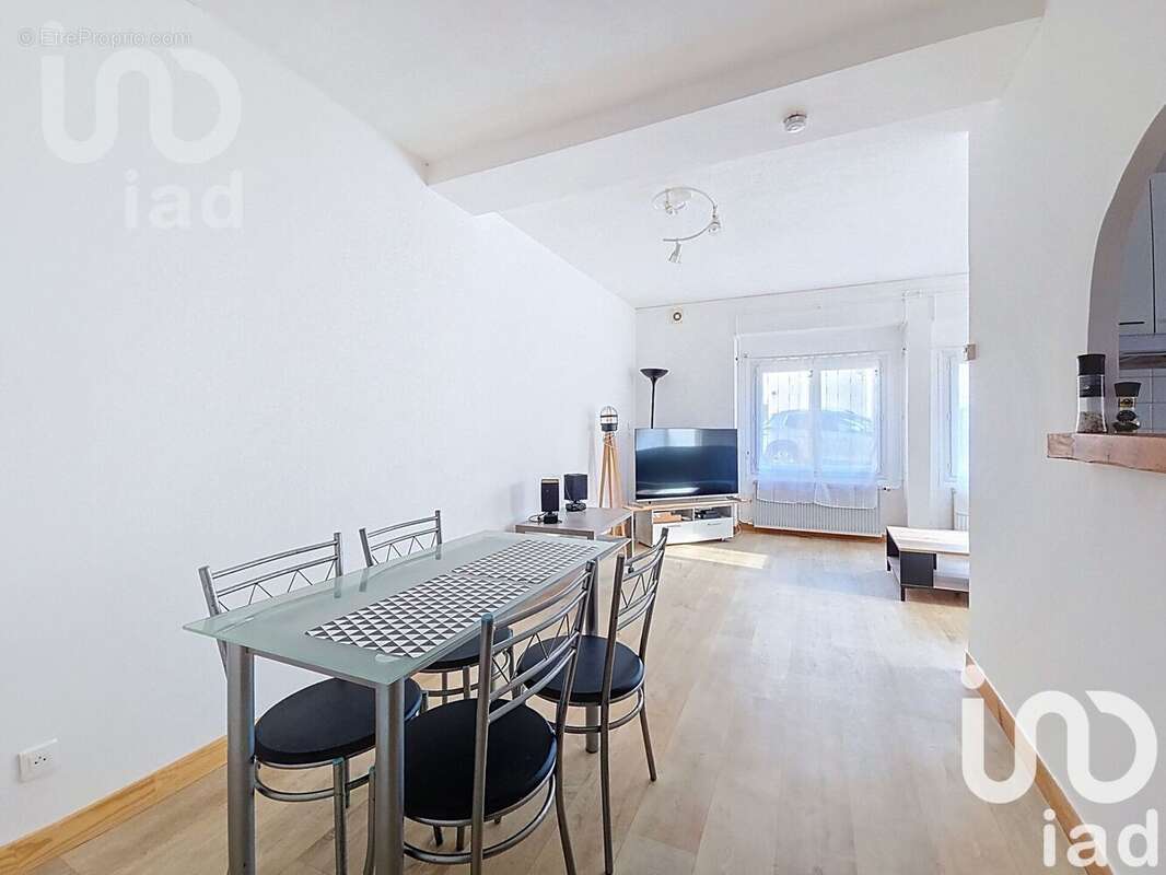 Photo 2 - Appartement à AUXERRE
