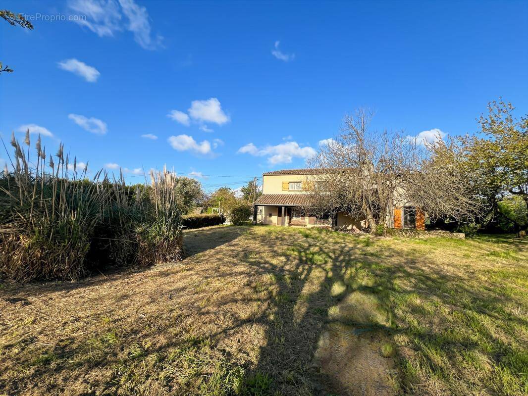 Maison à LIVRON-SUR-DROME