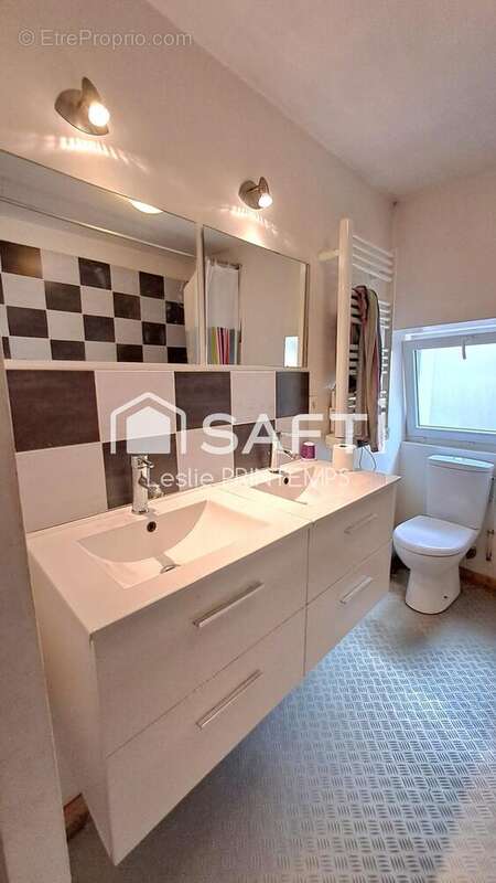 Photo 6 - Maison à LE BUSSEAU