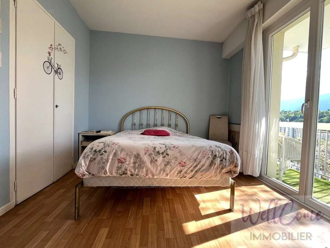 Appartement à AIX-LES-BAINS