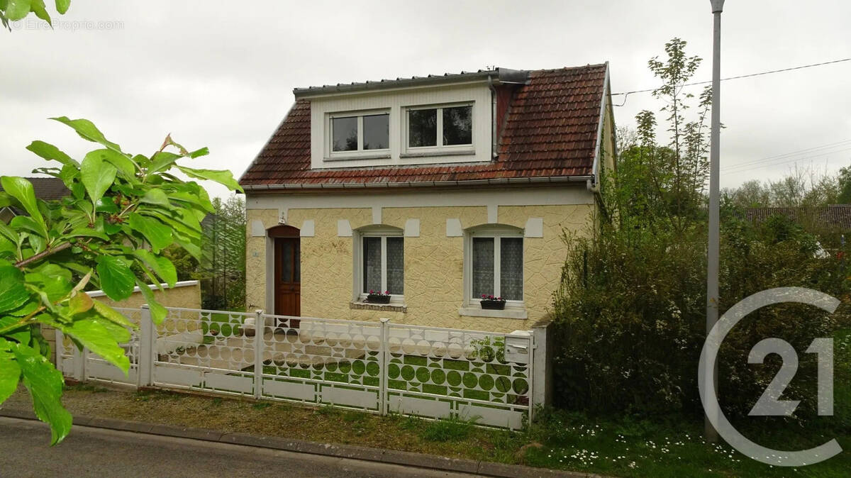 Maison à PERONNE