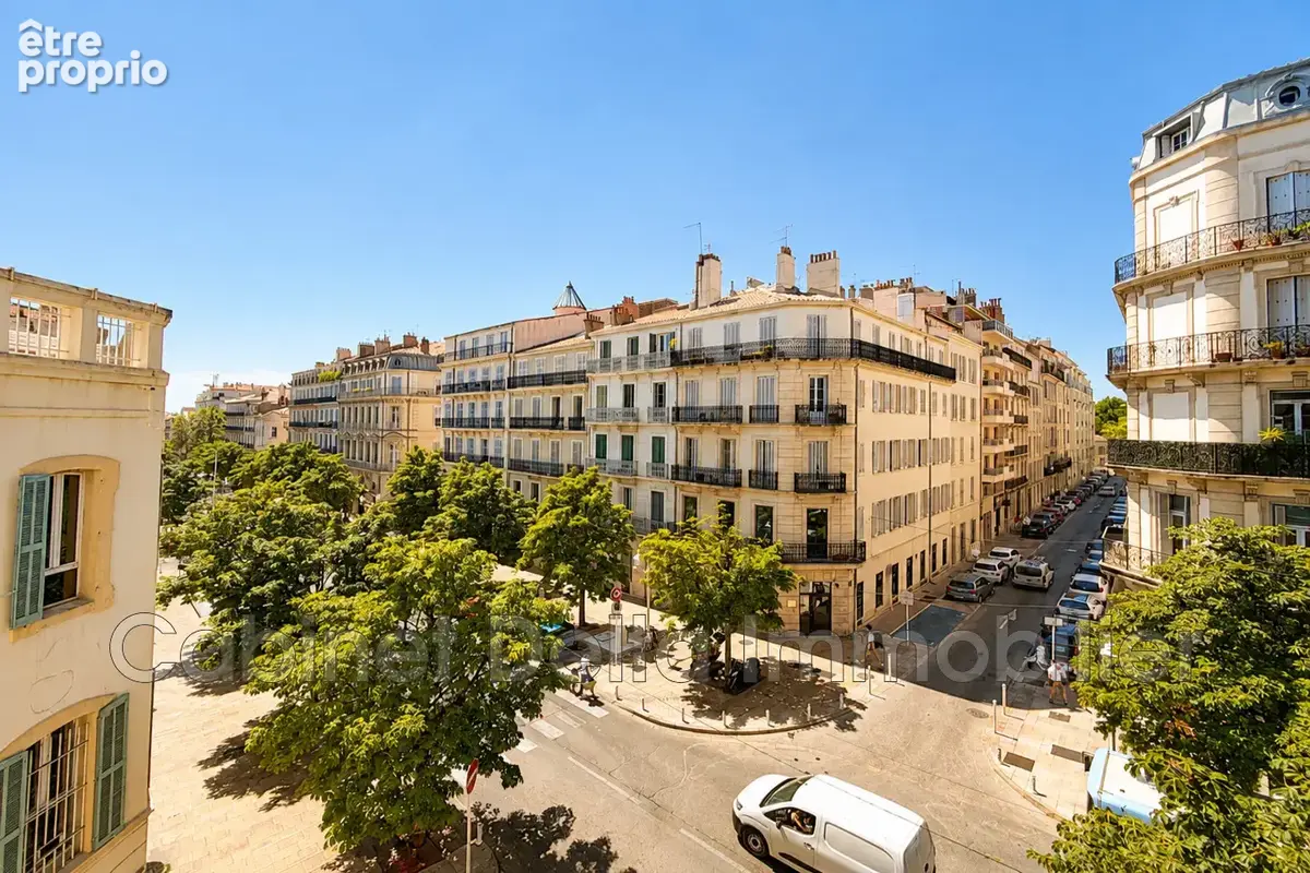 Commerce 160 m² à Toulon  - photo 4