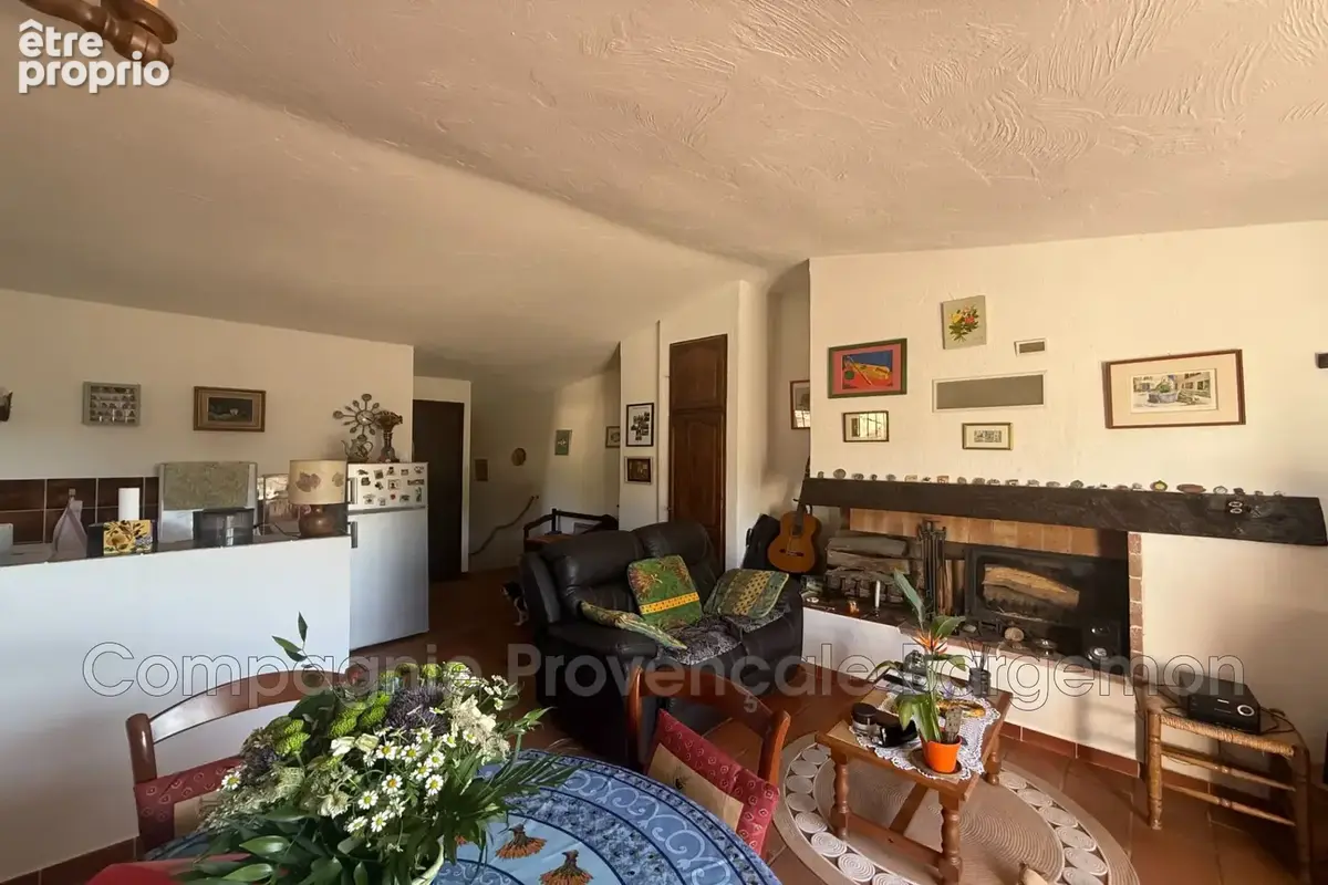 Appartement 2 pièces 45 m² à vendre à Bargemon (83830) - photo 8