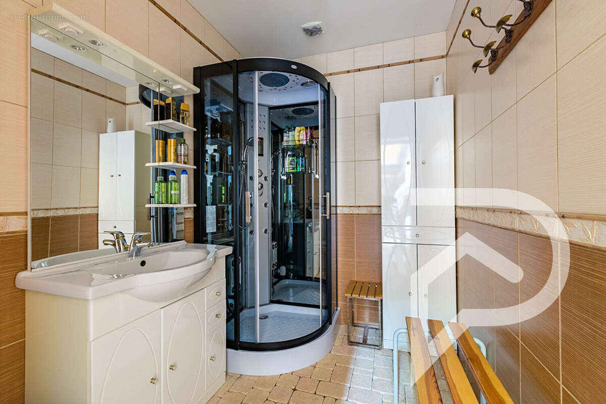 Maison à GRANDFRESNOY