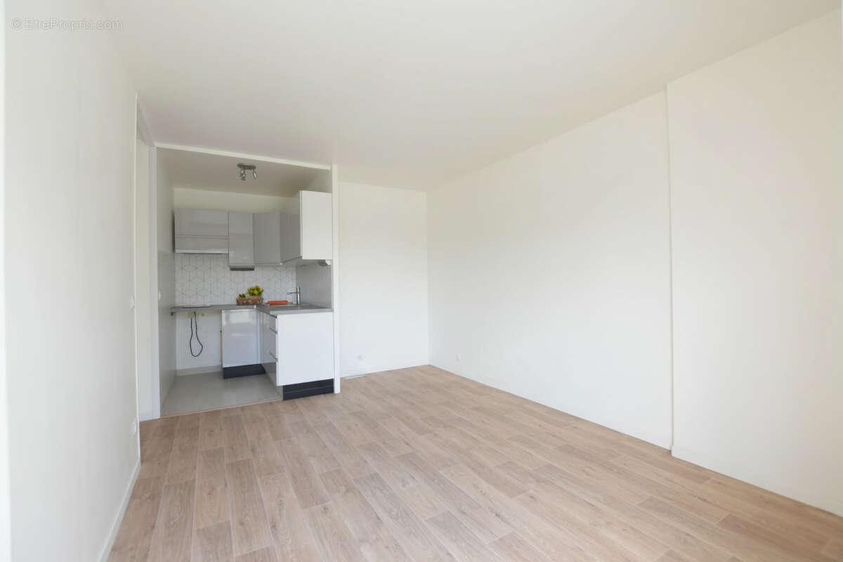 Appartement à LE PERRAY-EN-YVELINES