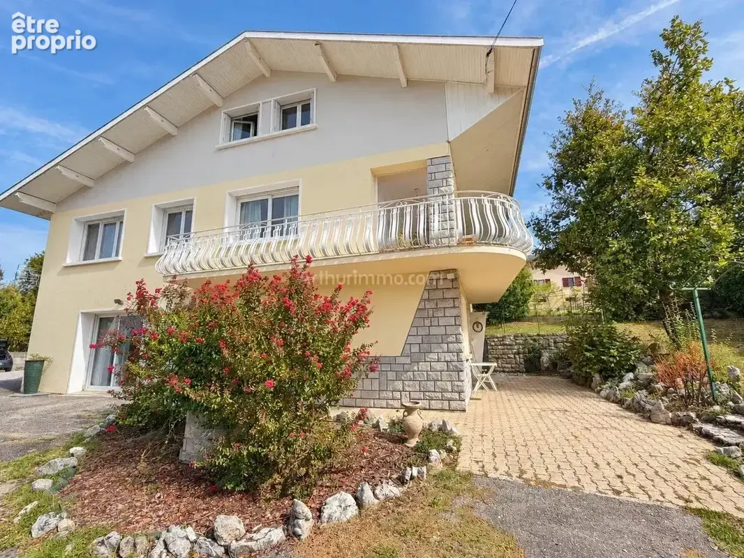 Photo Appartement à Aix-Les-Bains au prix de 385 000€
