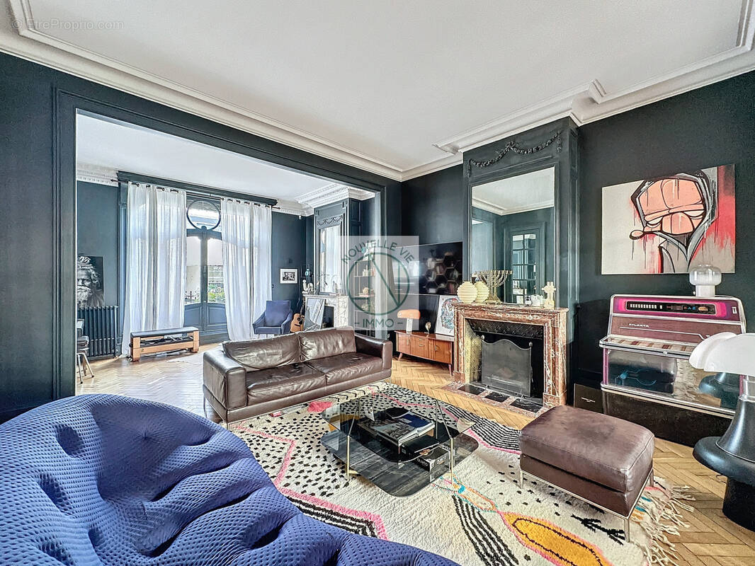 Maison à LA MADELEINE