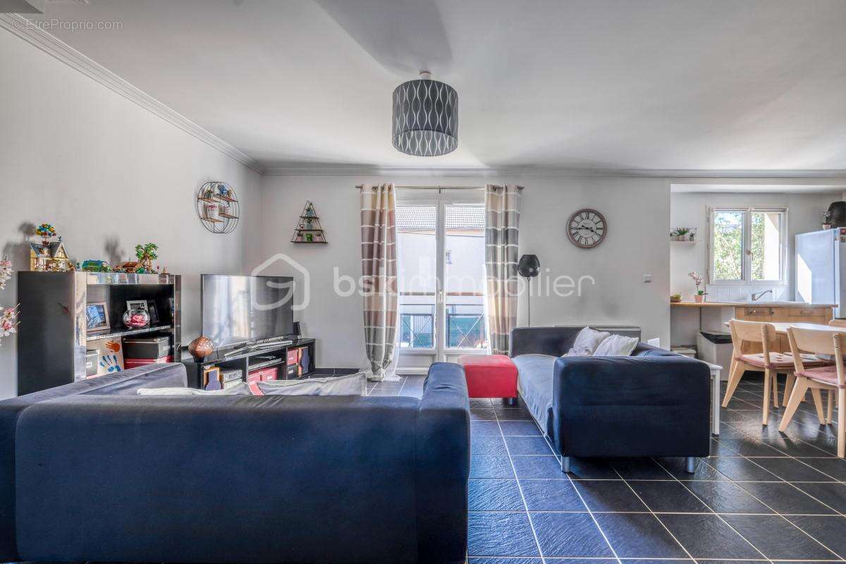 Maison à LAGNY-SUR-MARNE