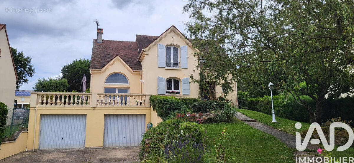 Photo 1 - Maison à VILLEJUST