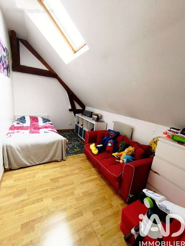 Photo 8 - Maison à CHATENAY-SUR-SEINE