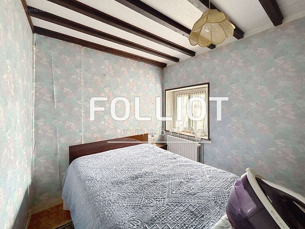 Maison à HEUGUEVILLE-SUR-SIENNE