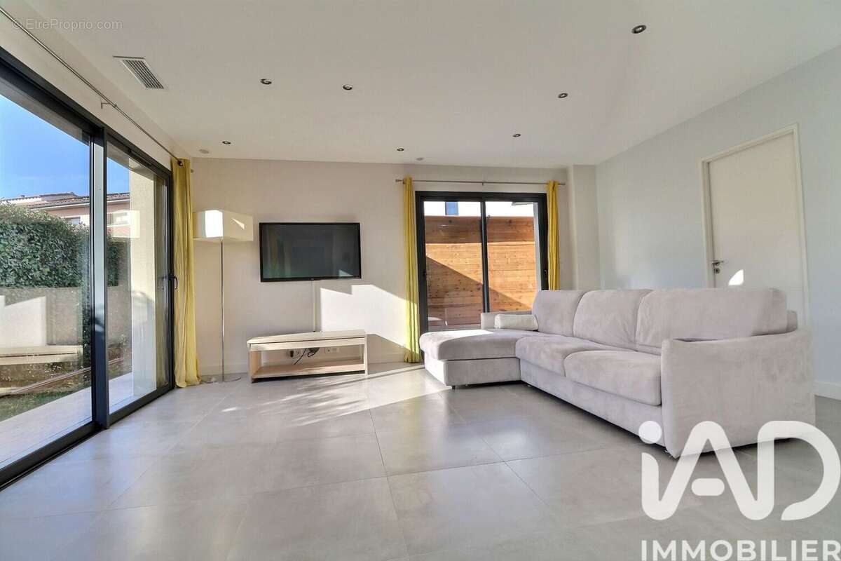 Photo 3 - Maison à TOULOUGES