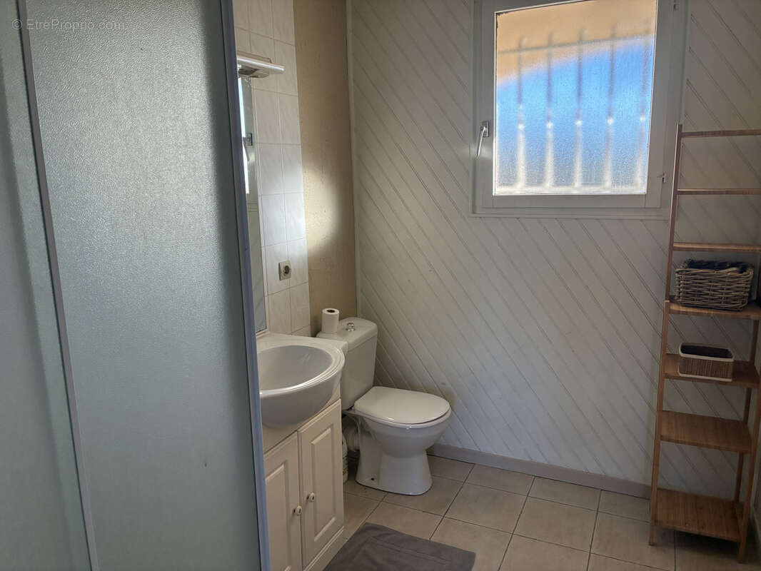 Maison à MOULIETS-ET-VILLEMARTIN