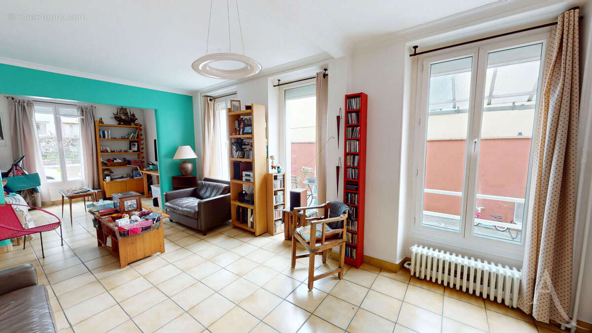 Maison à MONTREUIL