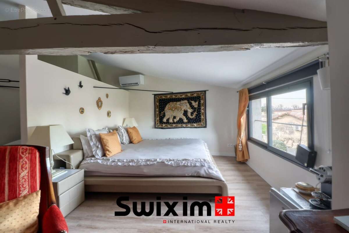 Maison à SAINT-ESTEPHE