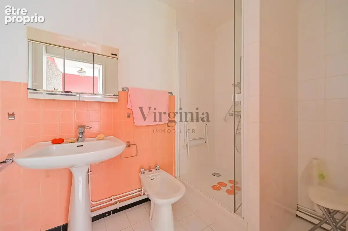 Appartement 2/3 pièces - 64 m² - Vue Marne - Double balcon - Maisons-Alfort - photo 6