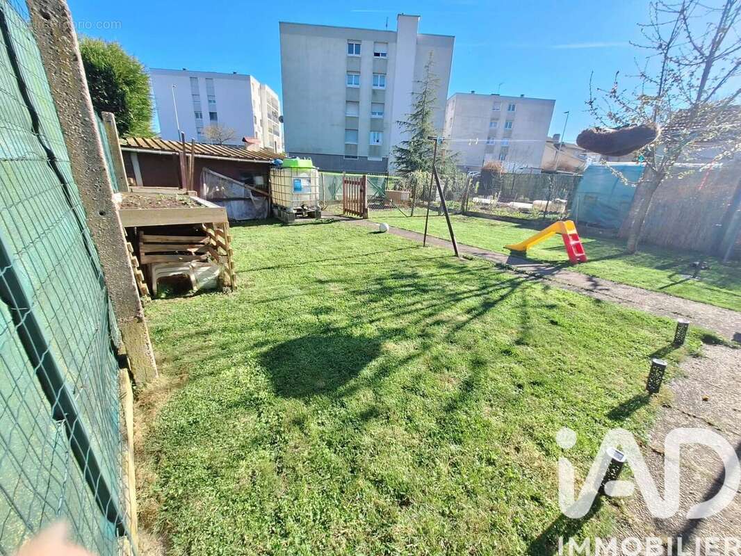 Photo 9 - Maison à MIRECOURT