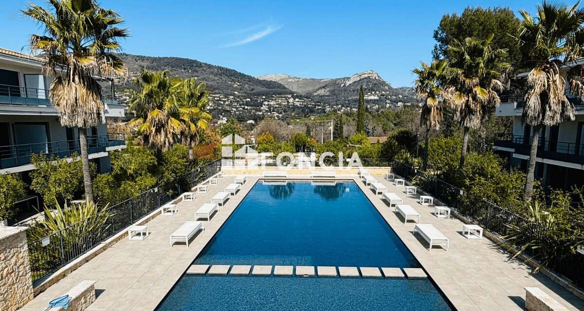 Appartement à VENCE